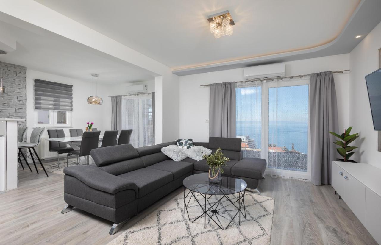 Luxury Holiday Home Dioniz Podgora Bagian luar foto