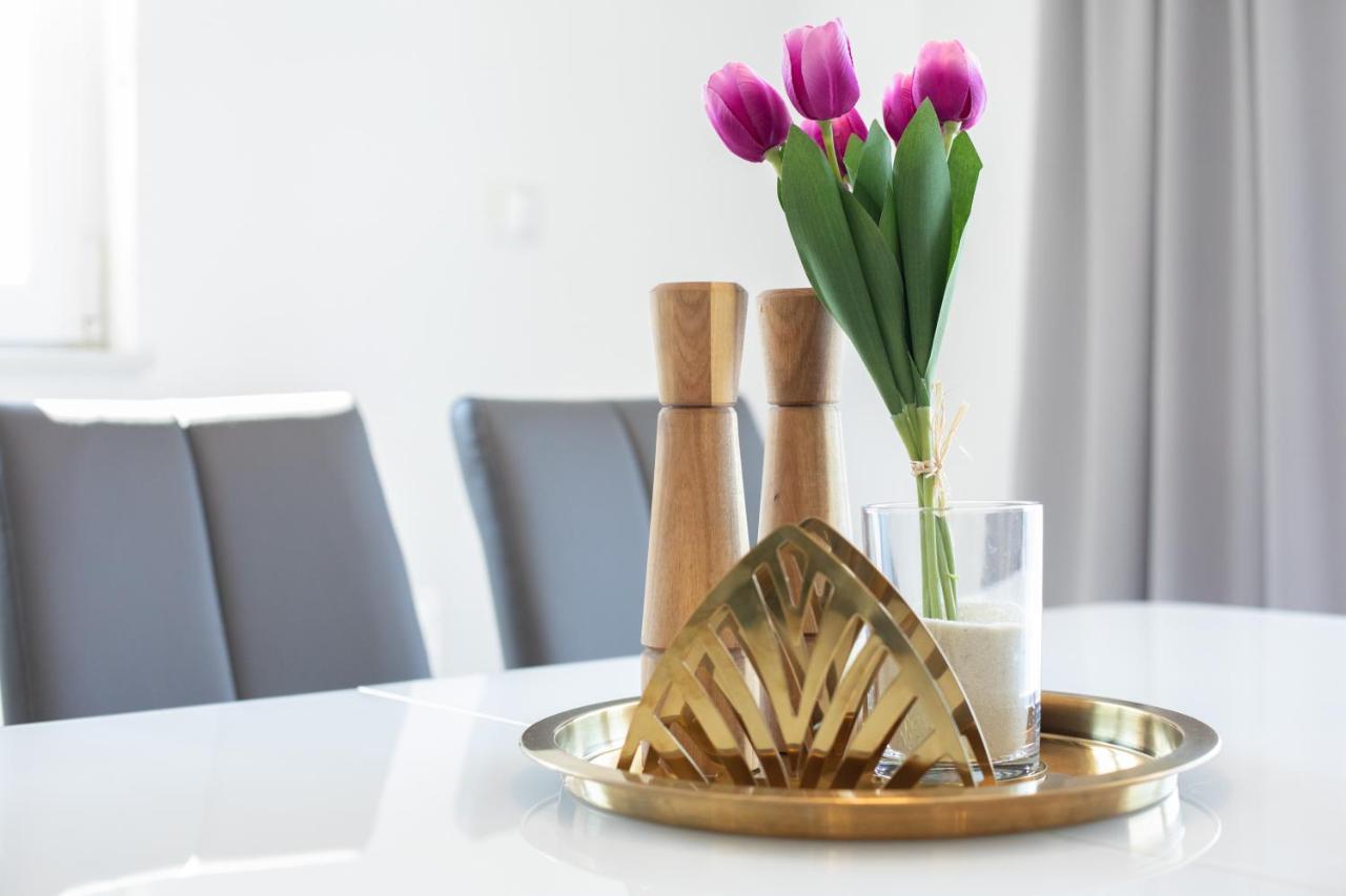Luxury Holiday Home Dioniz Podgora Bagian luar foto