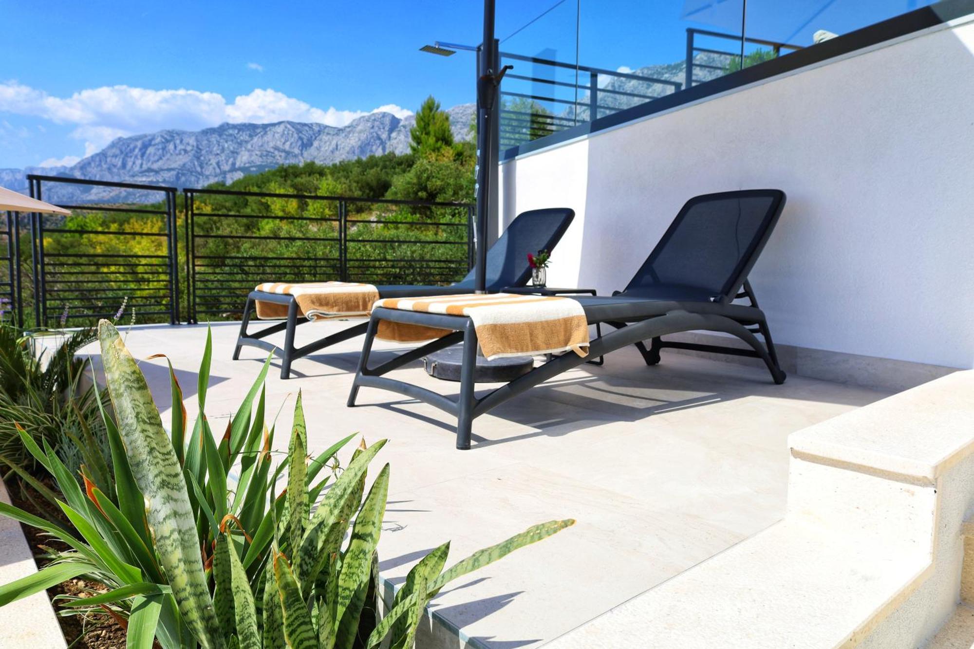 Luxury Holiday Home Dioniz Podgora Bagian luar foto